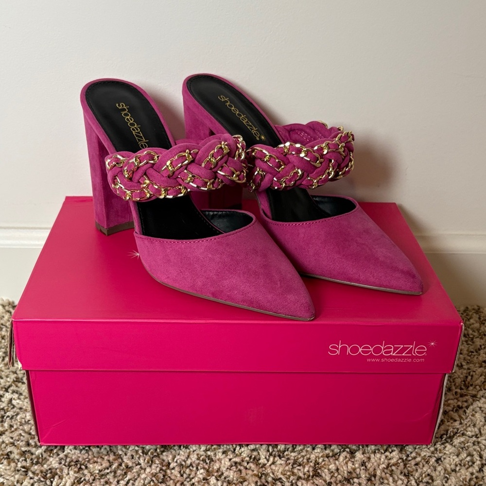 Shoe Dazzle Fuchsia Braided Strap Mules